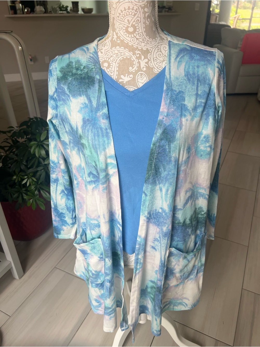 LuLaRoe Blue and Seafoam Palm-Print Open Cardigan